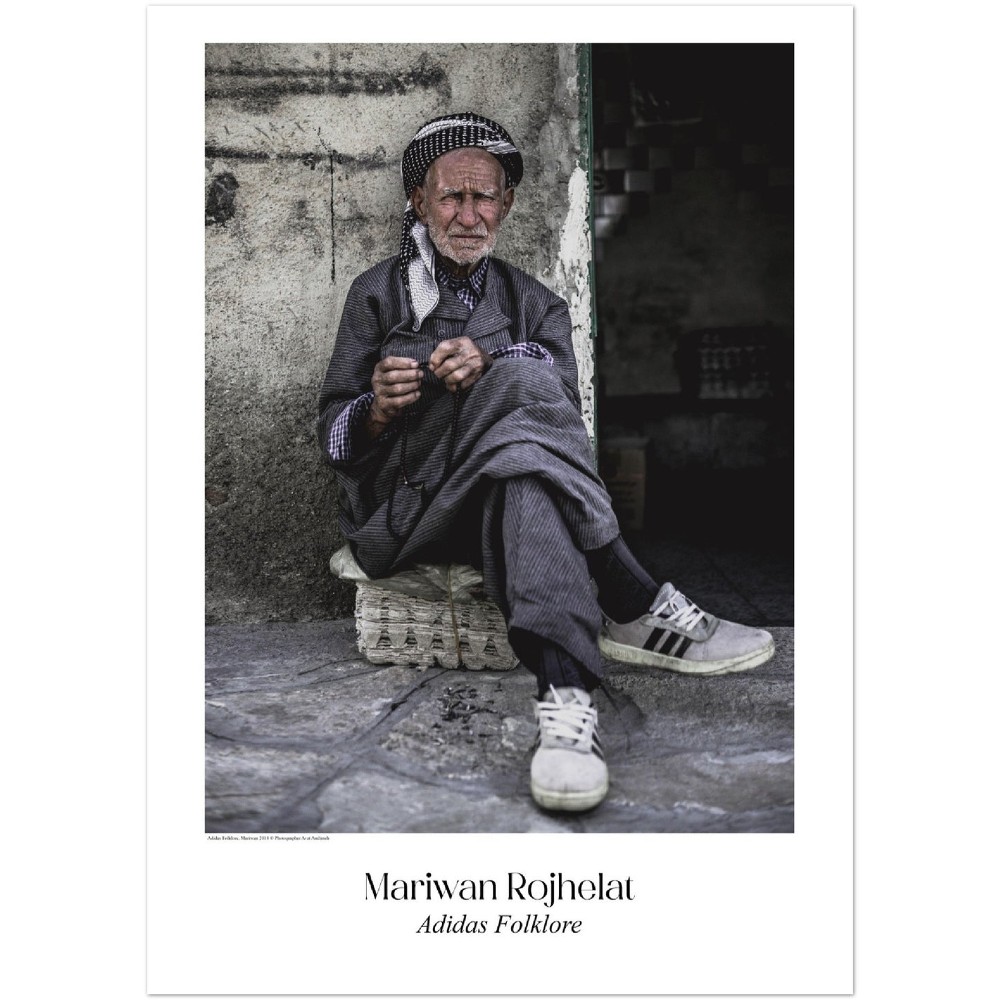 Adidas Folklore - big border